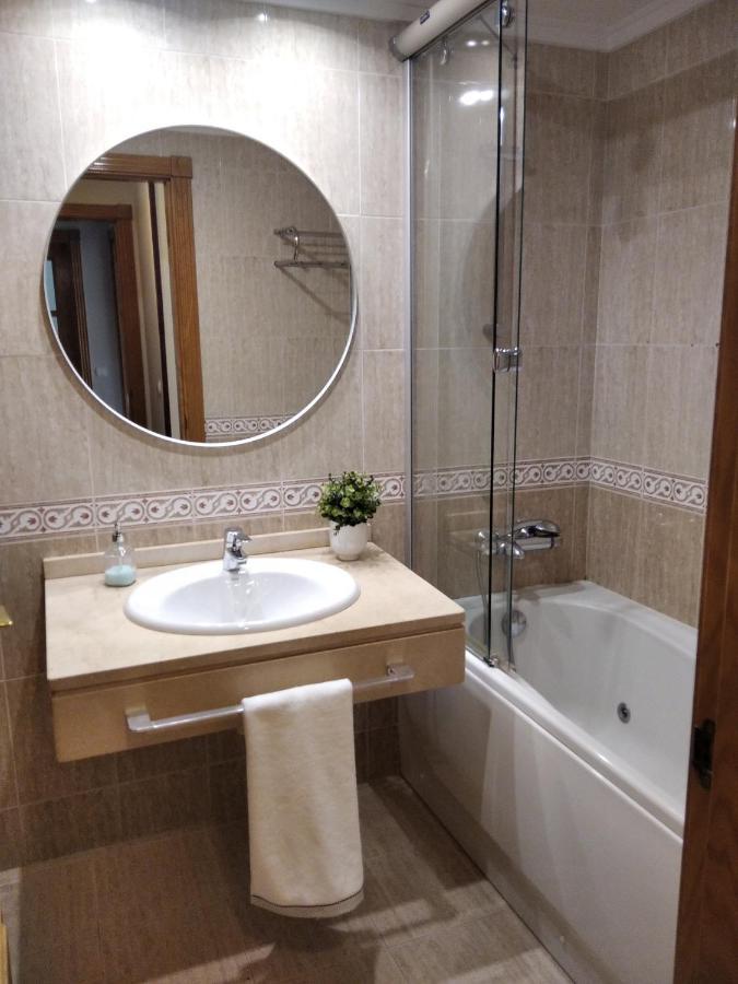 Ferienwohnung Jardines De Vinjoy Oviédo Exterior foto