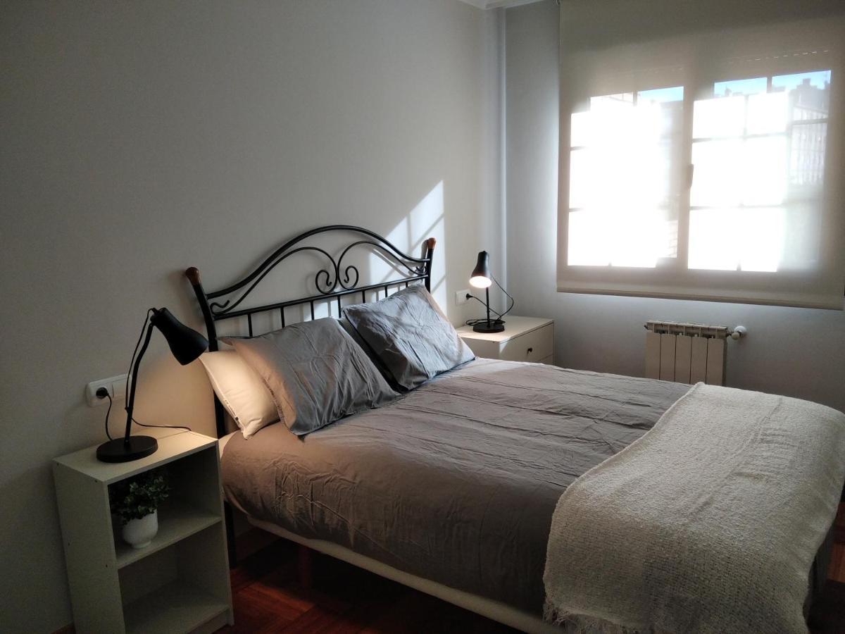 Ferienwohnung Jardines De Vinjoy Oviédo Exterior foto